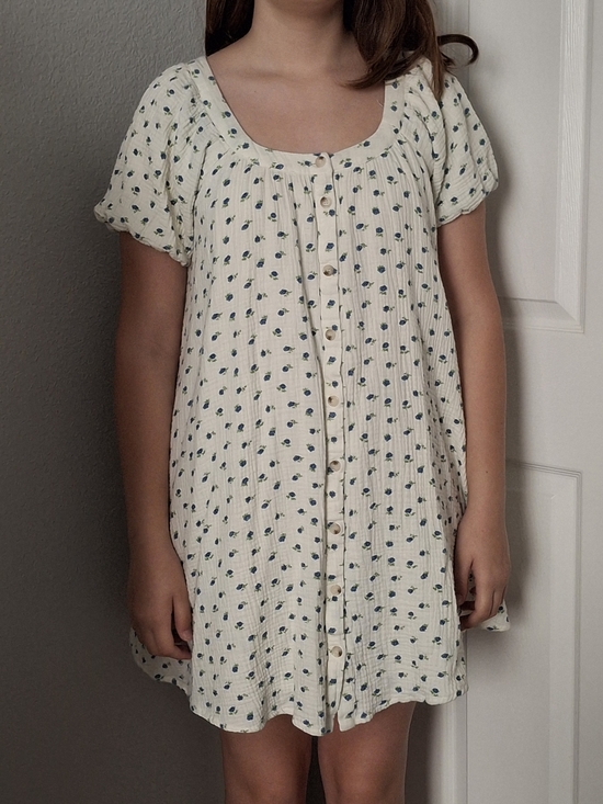 Brass and Roe Dresses & Skirts - Midi Cream Floral Button-Front Women's Summer Dress